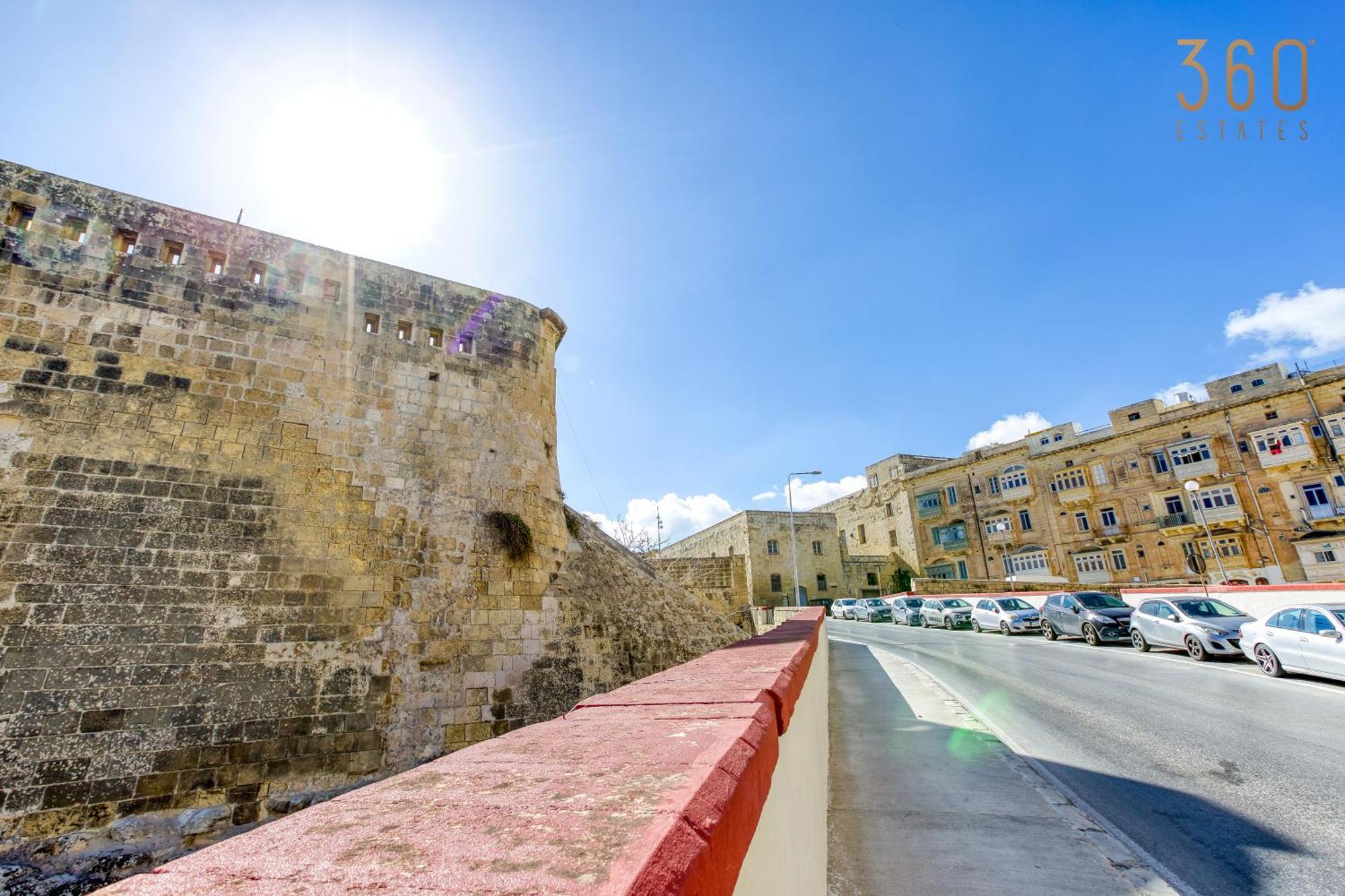 Charming Home With Sea Views & Maltese Balcony By 360 Estates La La Valletta Esterno foto